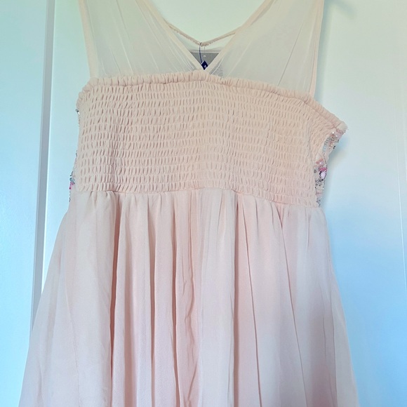 Pretty In Pink - Petite size 10 NWT - Picture 3 of 4